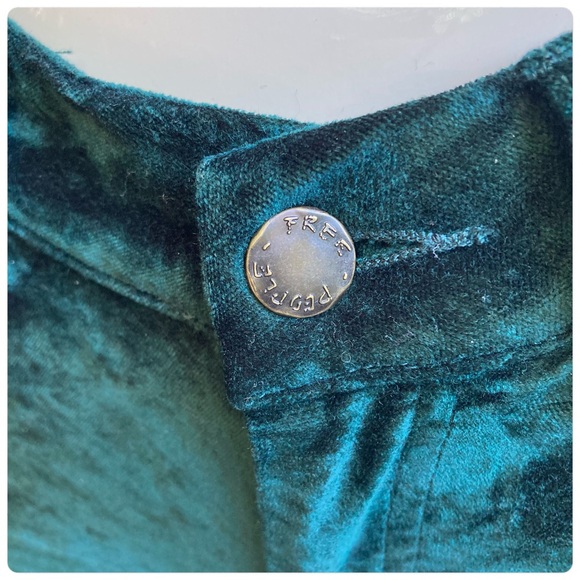 Free People green velvet cropped pants - Picture 7 of 8